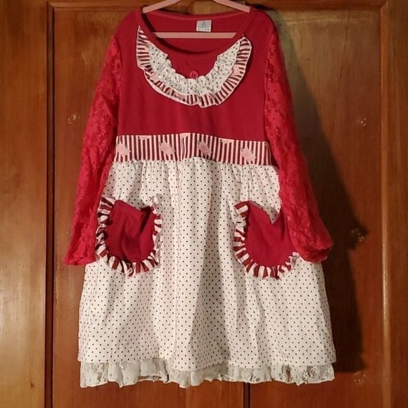 Other - NEW BURGUNDY LACE DRESS